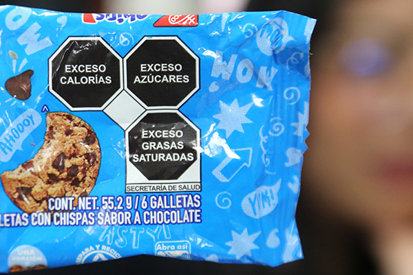 Vive saludable, vive feliz. Combatir la pandemia de obesidad en México 3