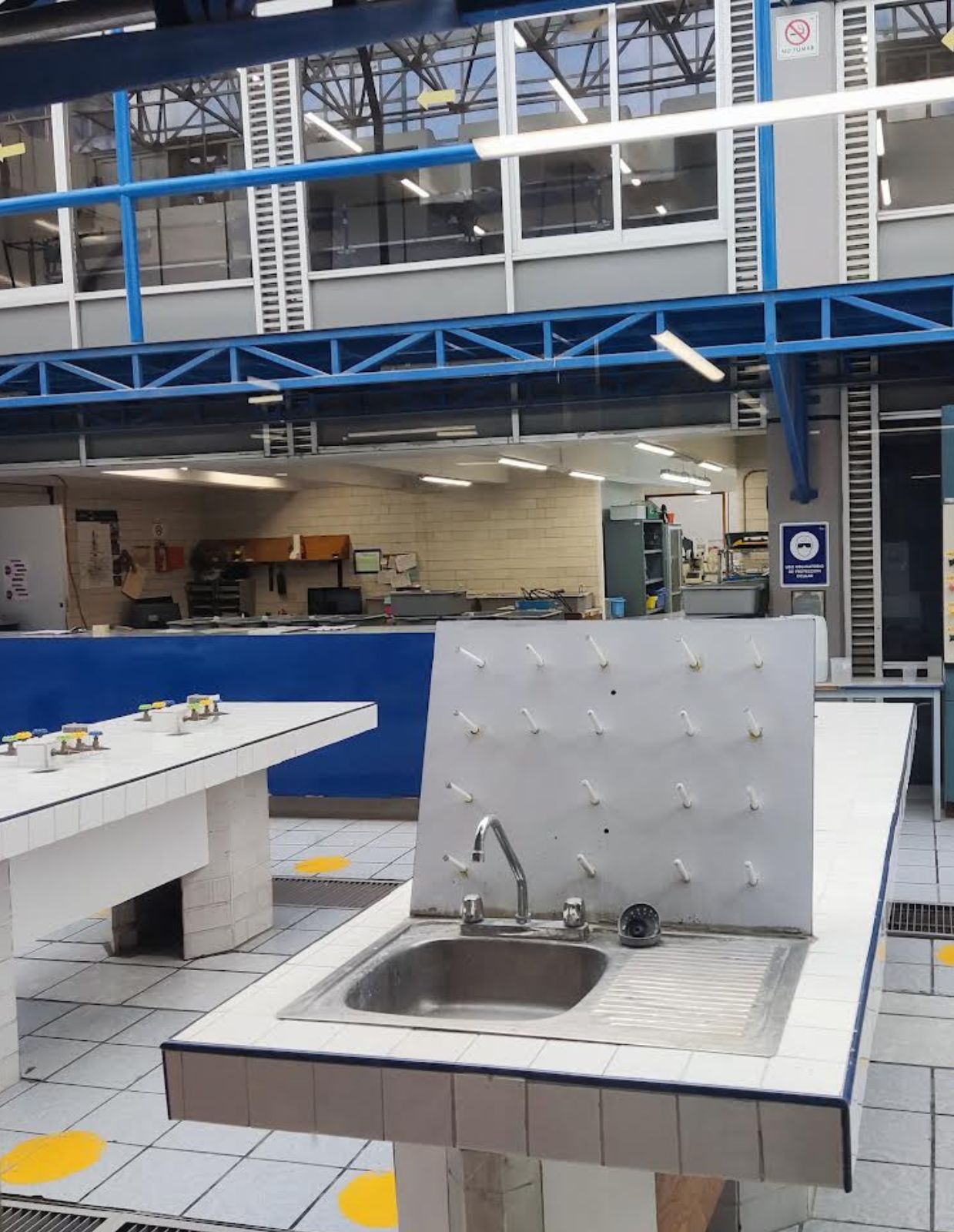 Laboratorios de Usos Múltiples